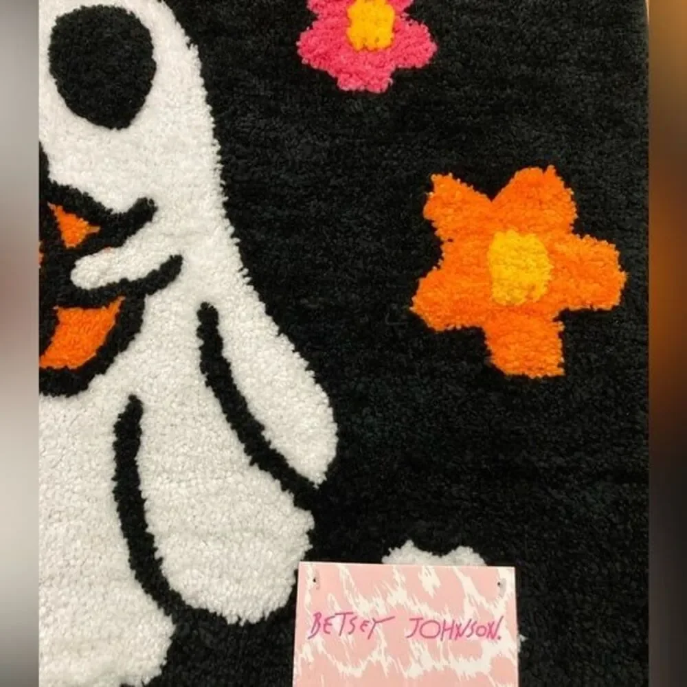 Hippie Ghost With Flowers Betsey Johnson Halloween Shower Bath Mat + Hand Towels